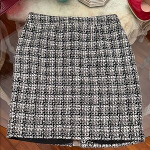 Banana Republic Black & White Tweed Pencil Skirt